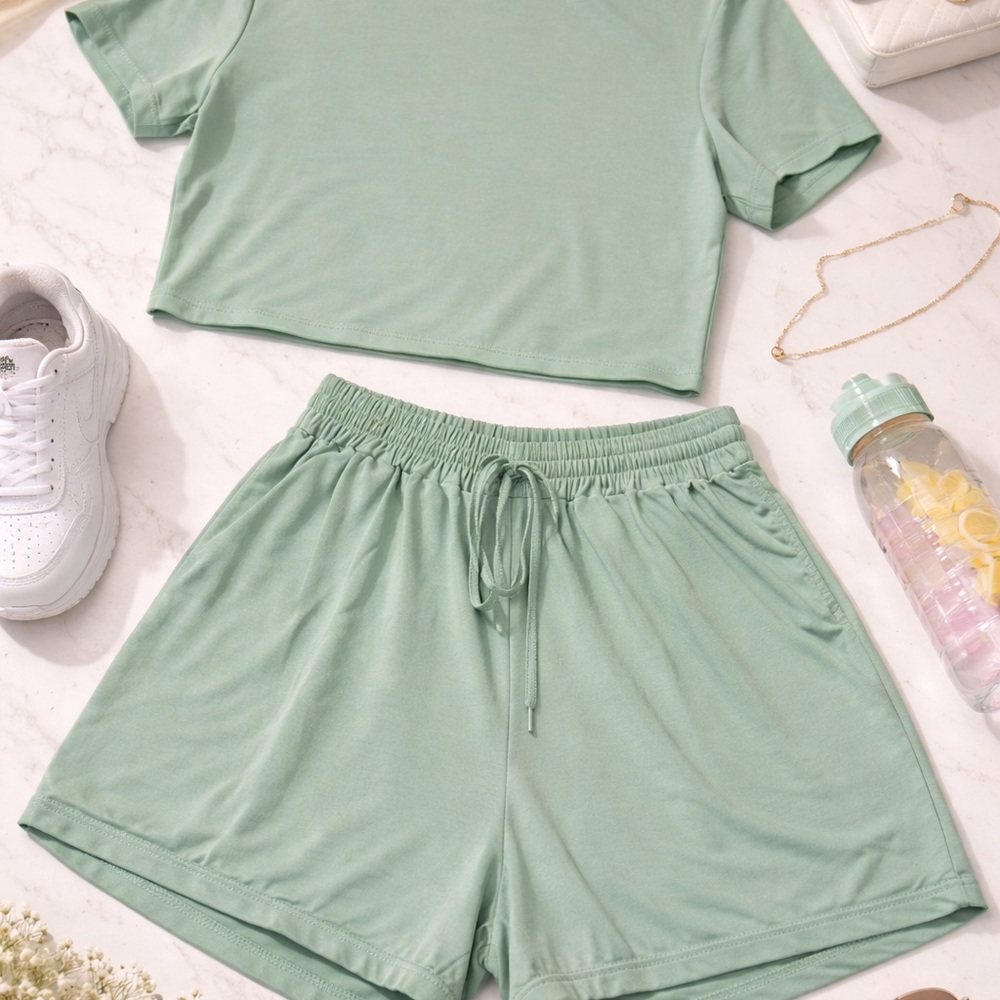 SHEIN Mint Green Women's Two-Piece Shorts